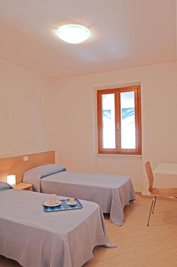 Appartamenti Casa Pineta マリーナ・ディ・カンポ 部屋 写真